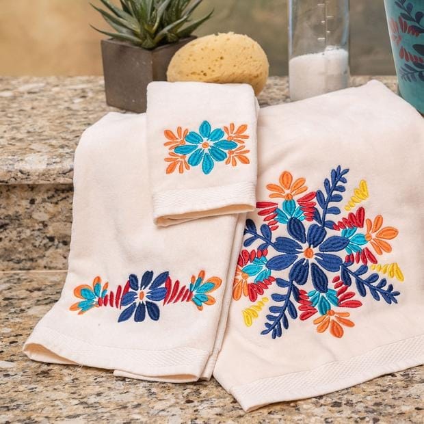 Bonita Floral Embroidered Bathroom Towels  - Your Western Decor