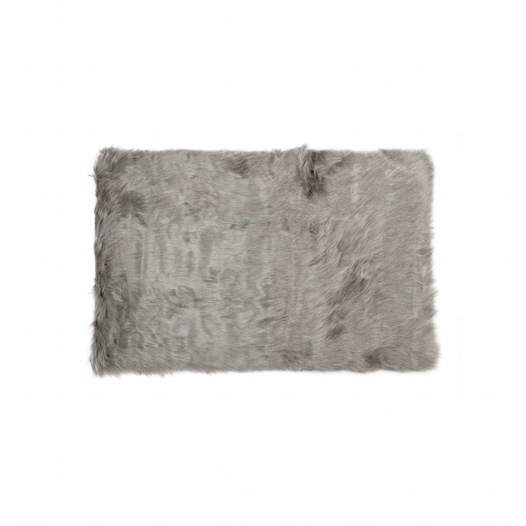 Grey faux fur area rug. Plush 3' x 5' rug - Your Western Decor