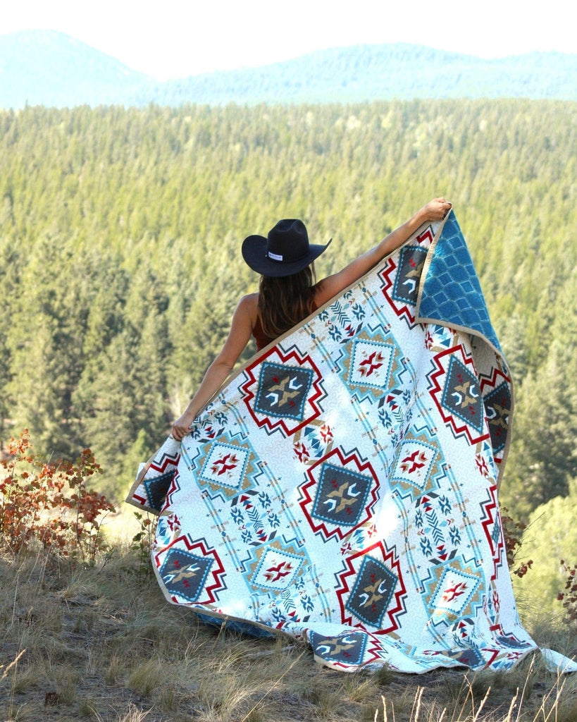 Happy Canyon Reversible Full/Queen Quilt - Your Western Decor