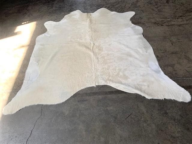 Ivory/white premium Brazilian cowhide rugs - Your Western Decor