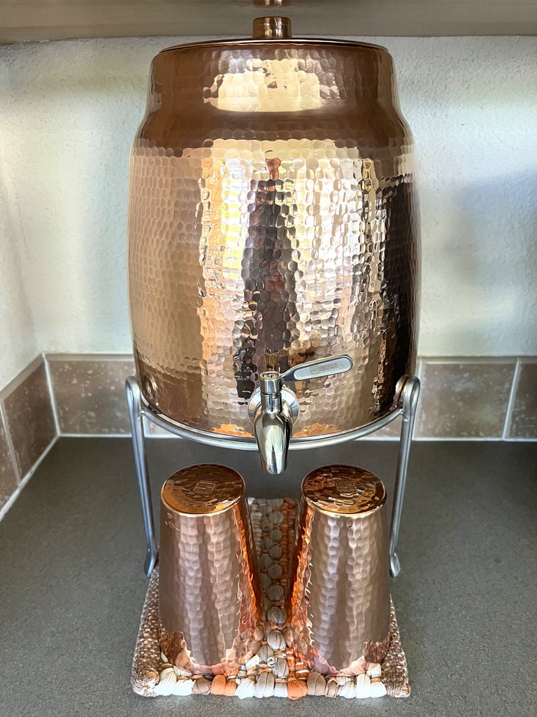 Hammered copper Niagara water dispenser with lid - Your Western Decor