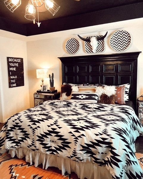 Oxbow black and white Southwestern comforter - Your Western Decor