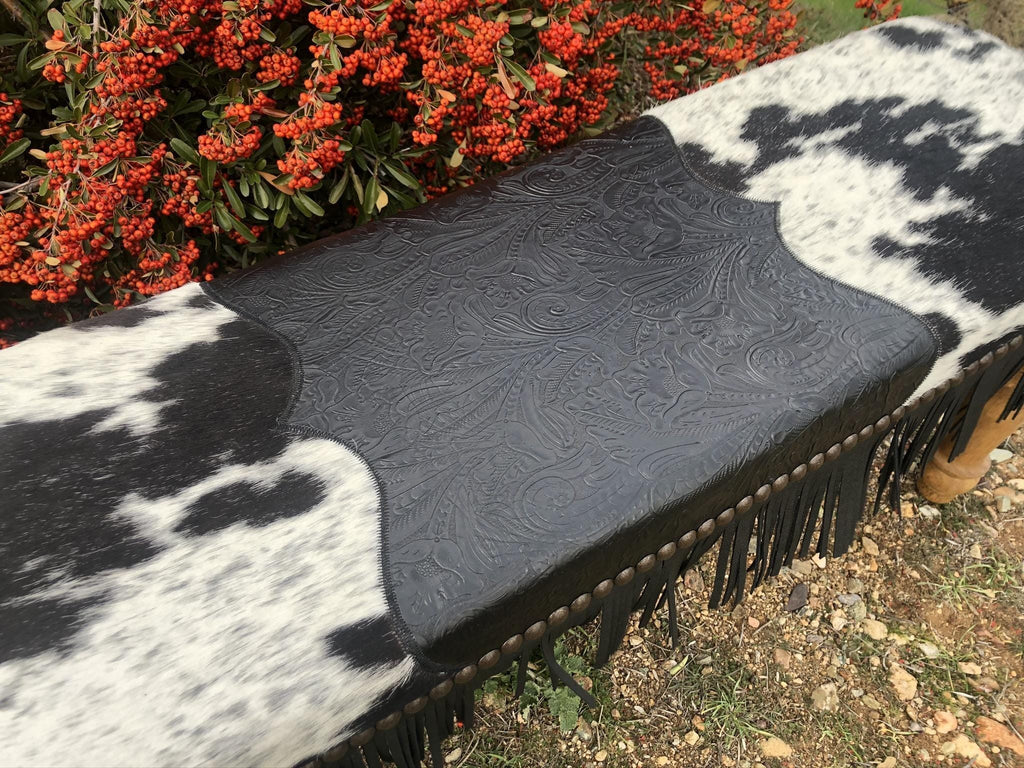 Ranch House Resting Bench - Black & White - Your Western Decor, LLC