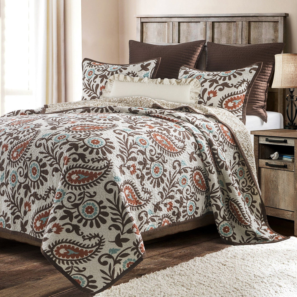 Rebecca Paisley Reversible Quilt Set with matching pillows  from HiEnd Accents