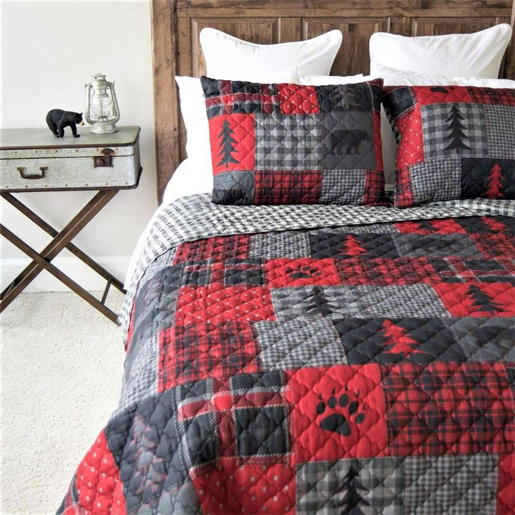 Rustic bear and pines reversible quilt set. Your Western Decor