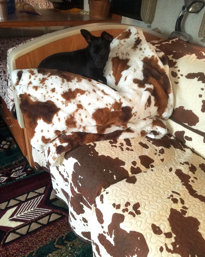 Reversible Cow Print Quilt and Sherpa Throw Blanket - Your Western Decor