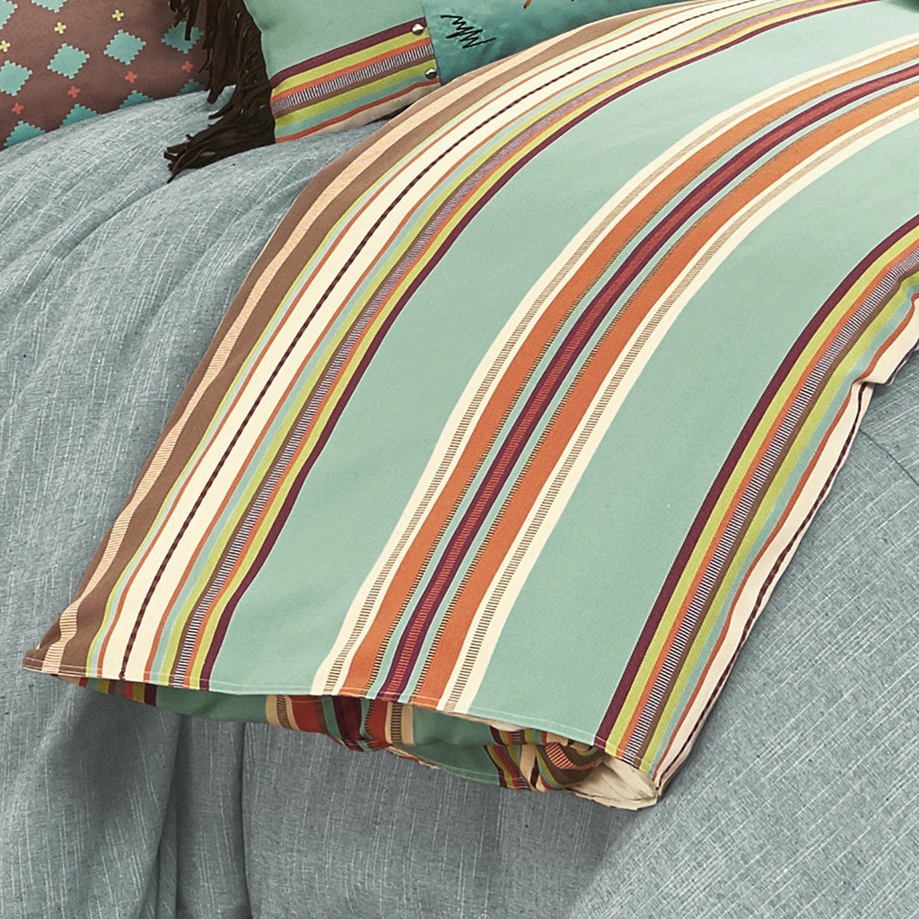 Close-up of Serape Bedding Comforter - Your Western Decor